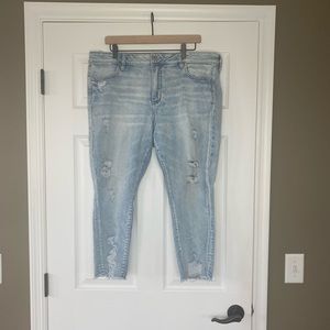 AE NE(X)T Level Jegging Crop 
Size 20 Short